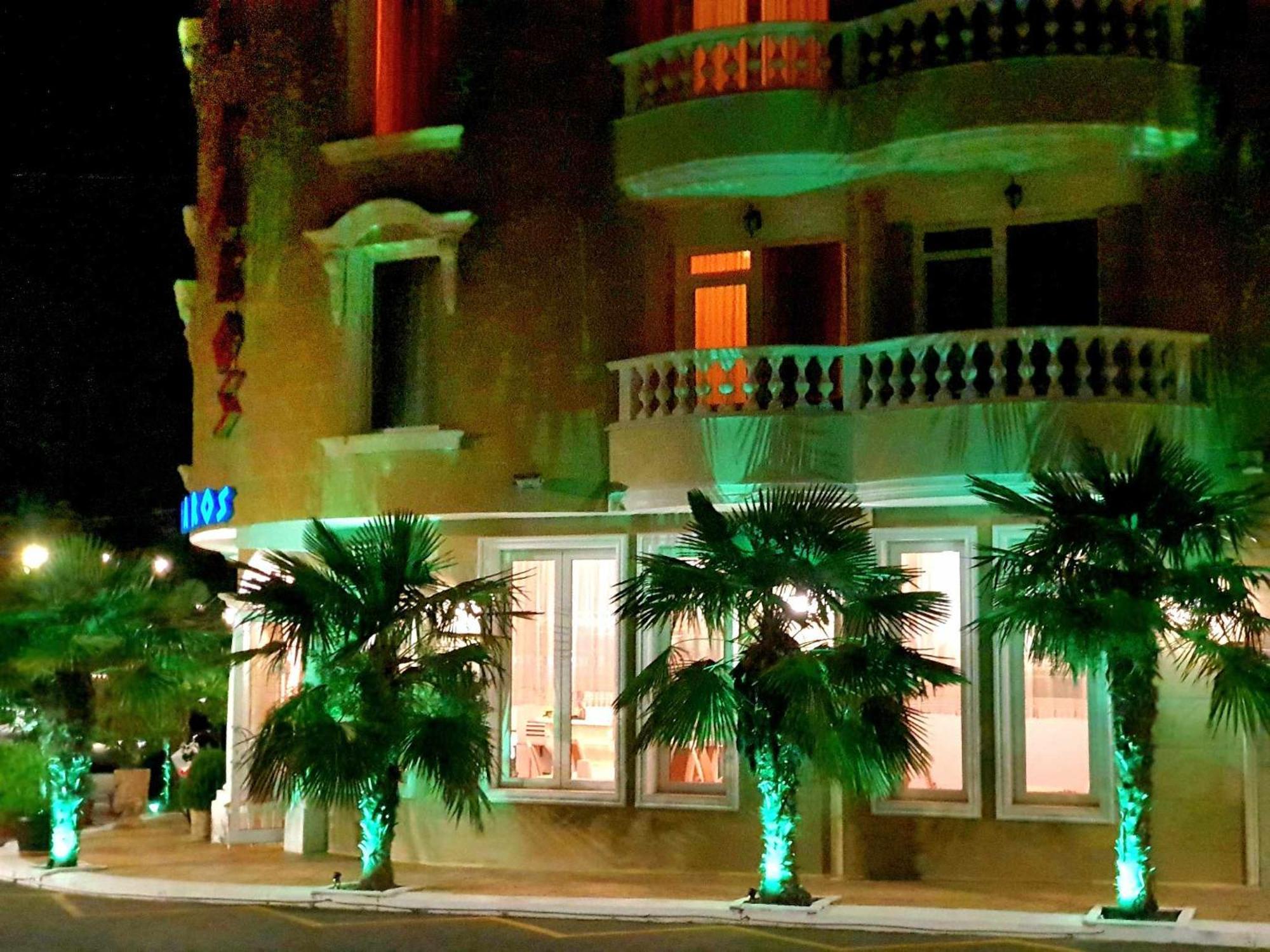 Family Hotel Paros ポモリエ エクステリア 写真